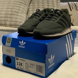Adidas Toddler Size 11
